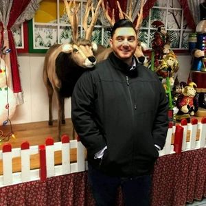 Hi everyone, I'm Max!